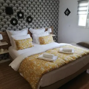 chambre-dhote-noalhat-zenith-dauvergne.hotels-rhonealpes.com/