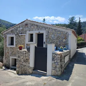  Hébergement de vacances Chaleureuse Bergerie Renovee.