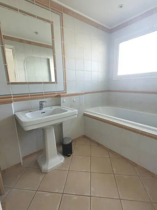 Appartement La Suite De Saint-Jean-Cap-Ferrat, Vue Mer Et Acces Mer